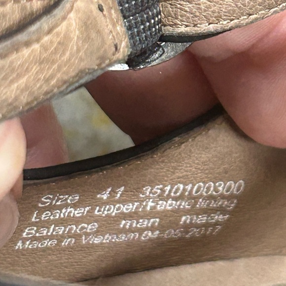 Dansko Womens Minette Chunky Heels Size 41 EU 10.5 US Comfort Black Leather Pump - Picture 7 of 8